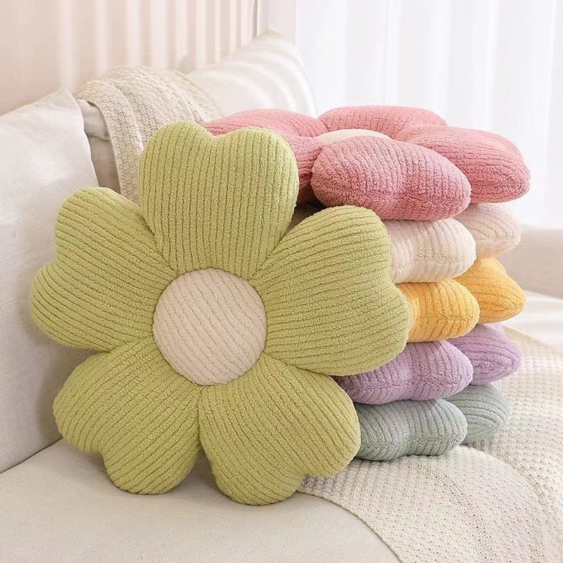 Fluffy Clover Flower Cushion | Luvikno
