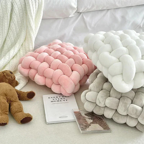 Chunky Woven Knot Cushion | Luvikno