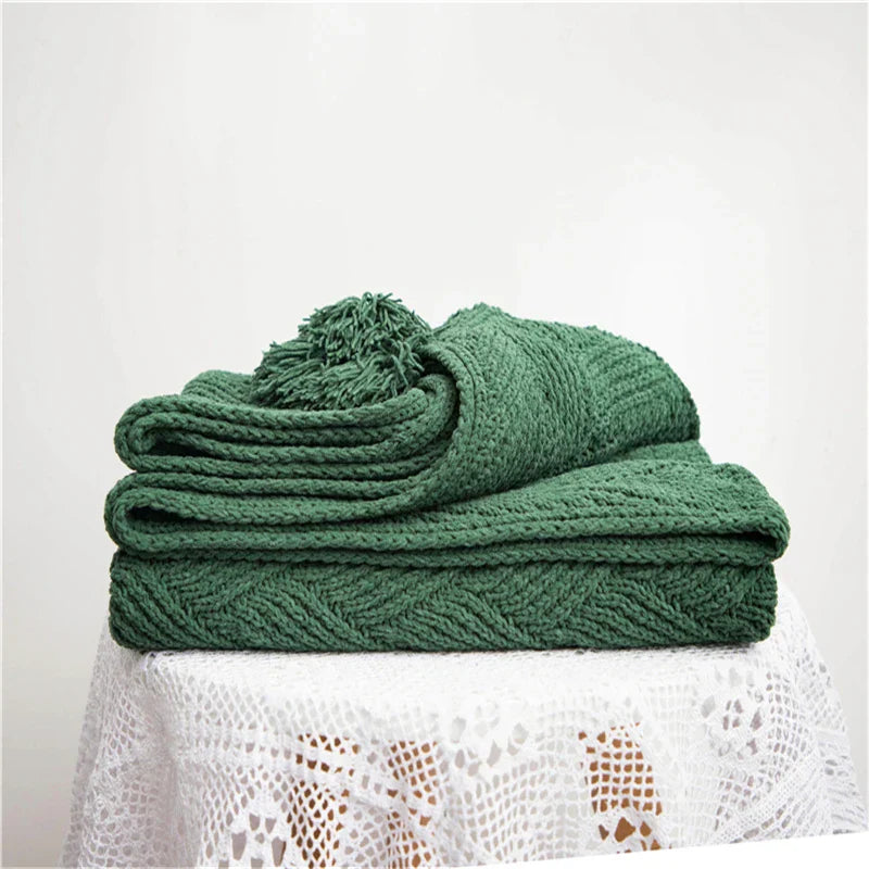HeartCozy Blanket – Luxe Chenille Blanket with Heart Fringes Luvikno
