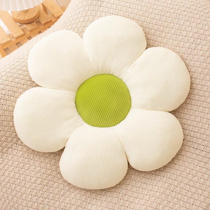 Daisy Plush Cushion | Luvikno