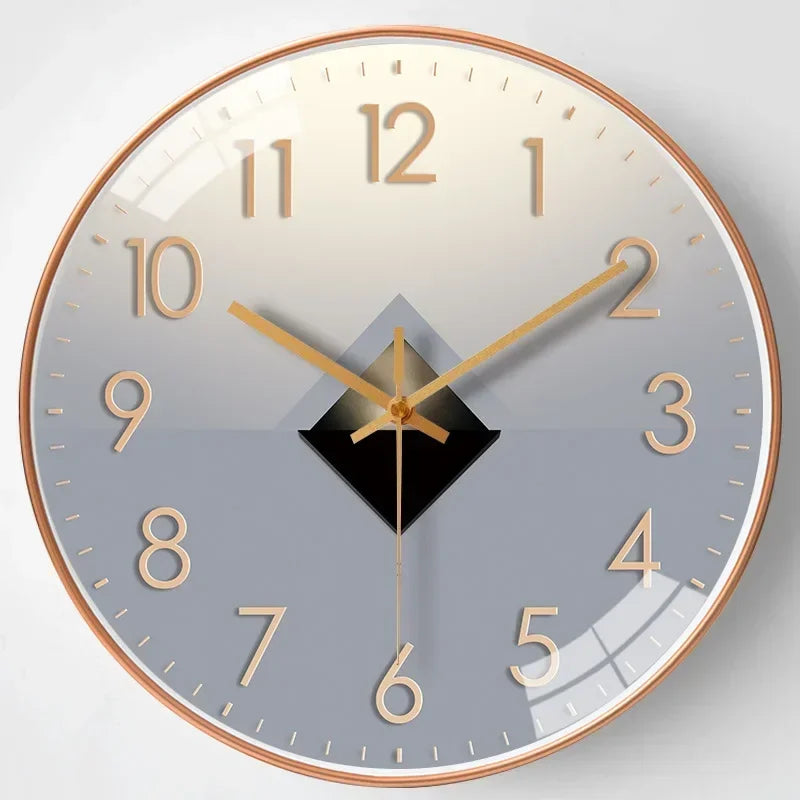 SilentTime - Digital veggklokke i klassisk stil - 8 tommers Luvikno