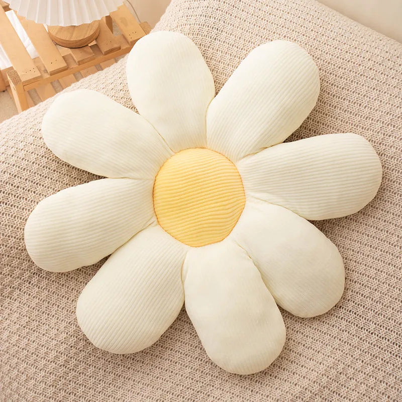 Daisy Plush Cushion | Luvikno