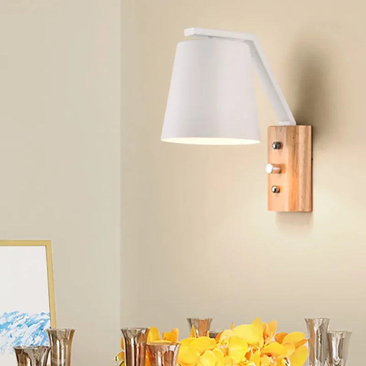 WoodGlow Light – LED Vegglampe for Soverom Luvikno