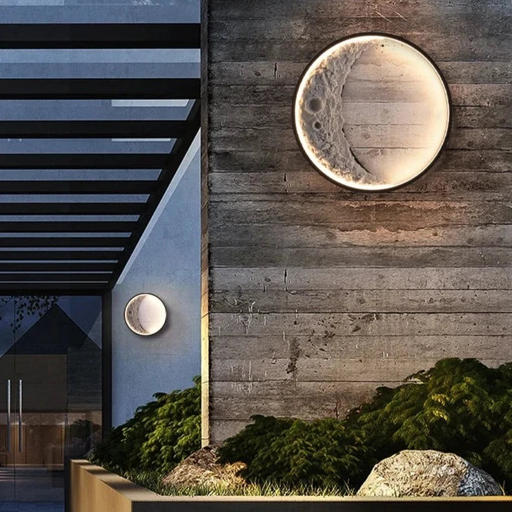 Crescent Moon Vegglampe Luvikno
