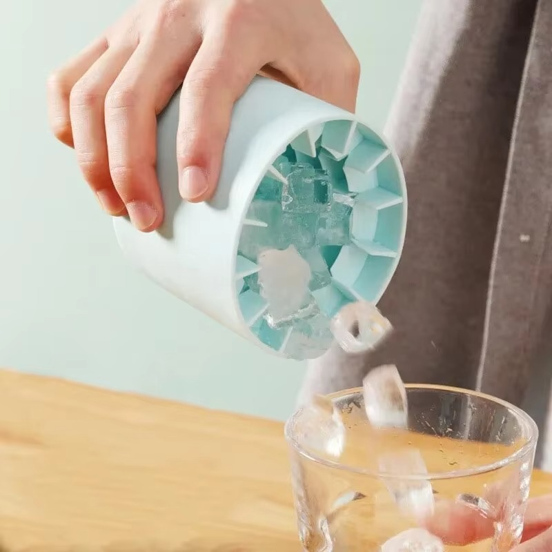 Essential Round Silikon Isbitformer Luvikno