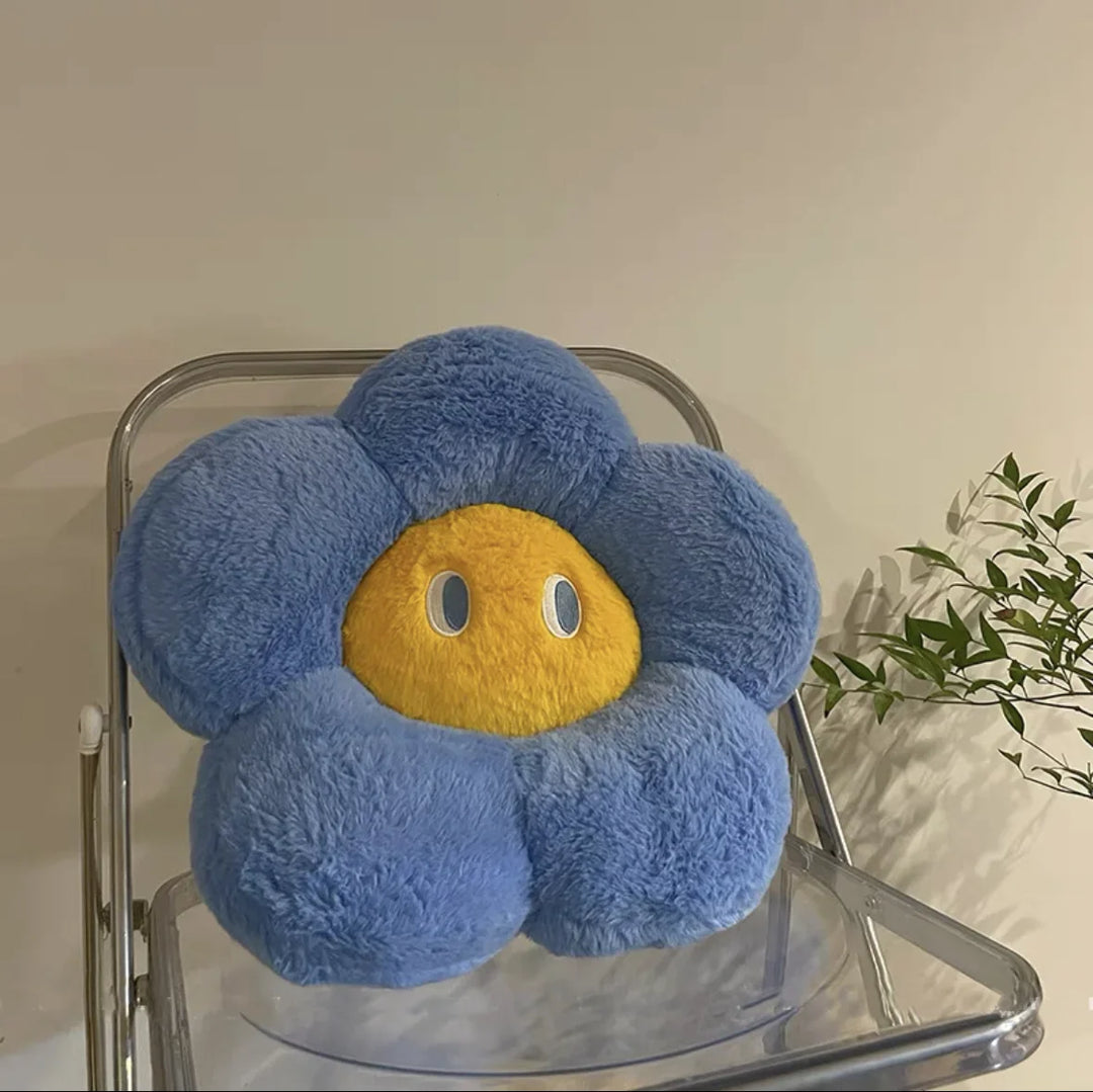 Fluffy Flower Cushion with Eyes | Luvikno
