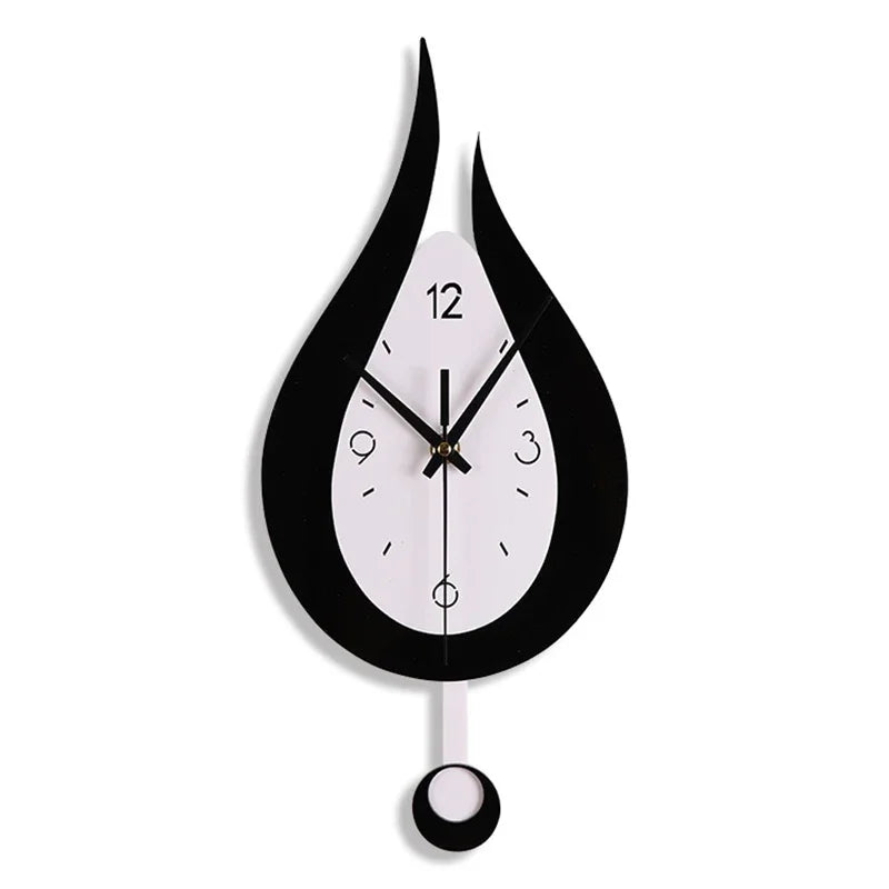 GraceTime Elegant Veggklokke – Stilig Dekorativ Accent for Ditt Hjem Luvikno