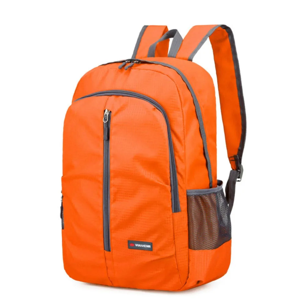 Luvikno | Trekparo Sammenleggbar Rygsekk | 30L Ultralett & Vanntett | For Fotturer, Camping & Reiser | Unisex Dagsekk