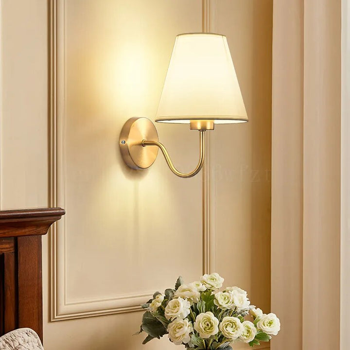Luvikno | RusticGlow - Vegglampe av Stoff i Amerikansk Stil