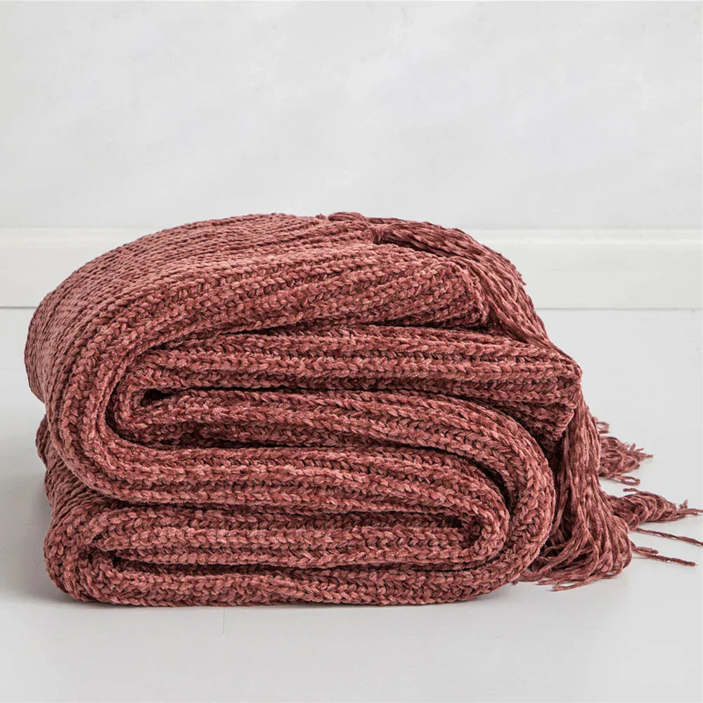 HeartCozy Blanket – Luxe Chenille Blanket with Heart Fringes Luvikno