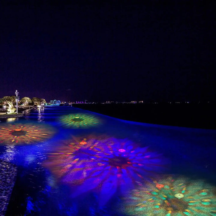 Luvikno | Flytende LED Undervannslampe AquaLuma | RGB Fargeendring | IP67 Vanntett | For Basseng, Badekar & Fest