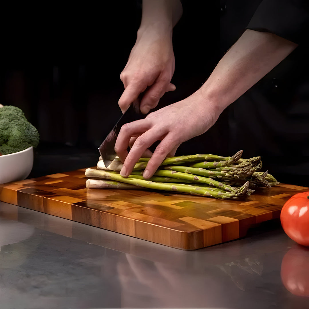 ChefHaven Board – Akasie Trettingbrett med Dobbeltsidet Overflate | Luvikno
