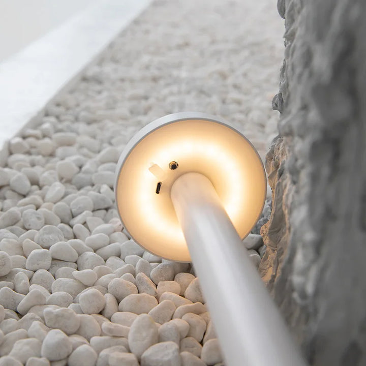 LumiRest – Luksus Trådlampe med LED for Utendørs Luvikno
