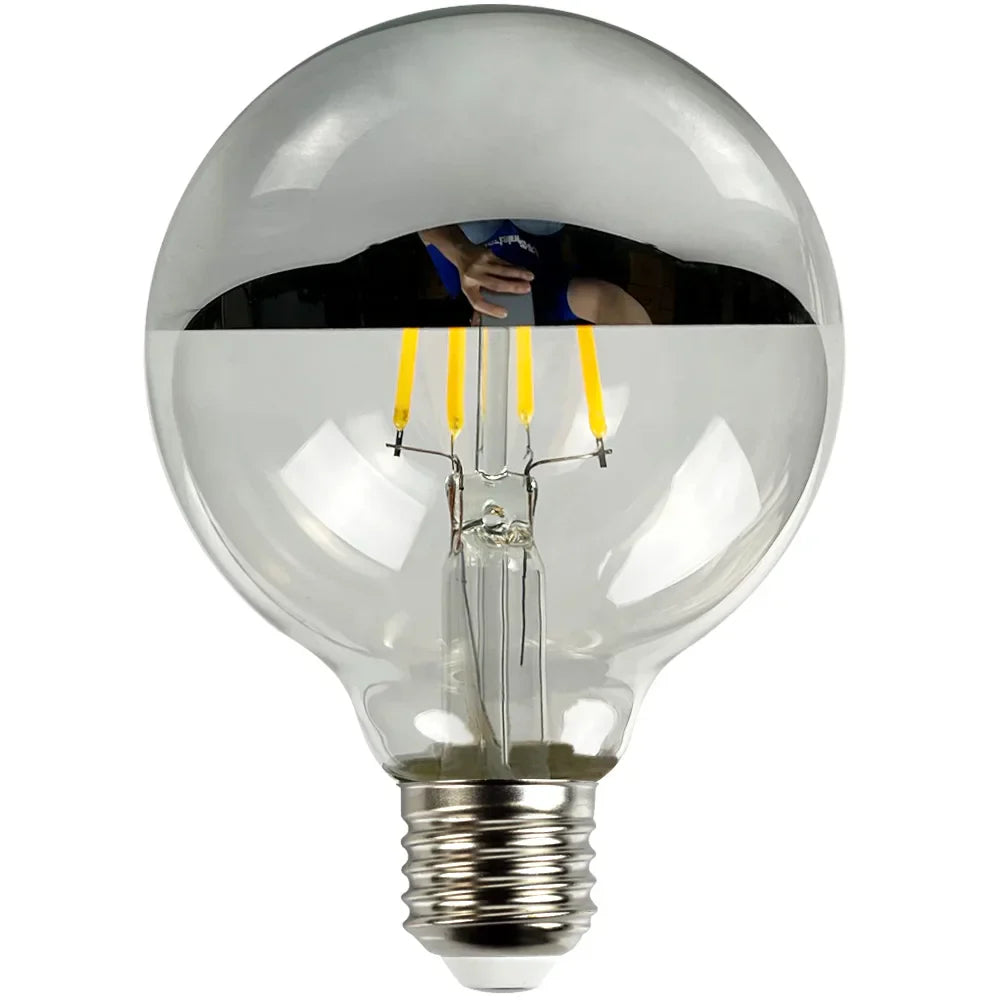 Vintage LED Lyspære – Retro Bordlampe med Trebase | Luvikno