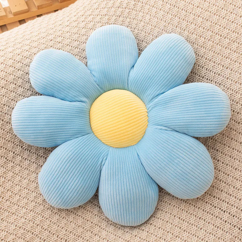Daisy Plush Cushion | Luvikno