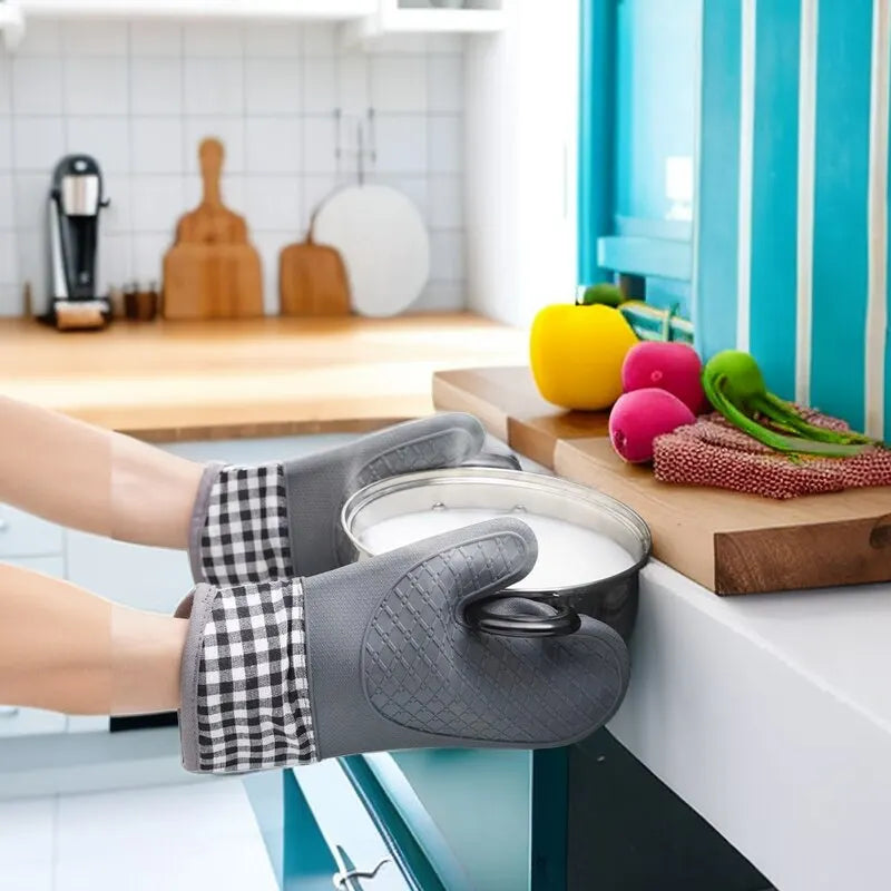 ThermoGrip Silikon Kjøkkenhanske | Varmeresistent opp til 250 °C | Rutsji-fri & Forlenget | Antiskoldbeskyttelse for Ovnen & Grill Luvikno