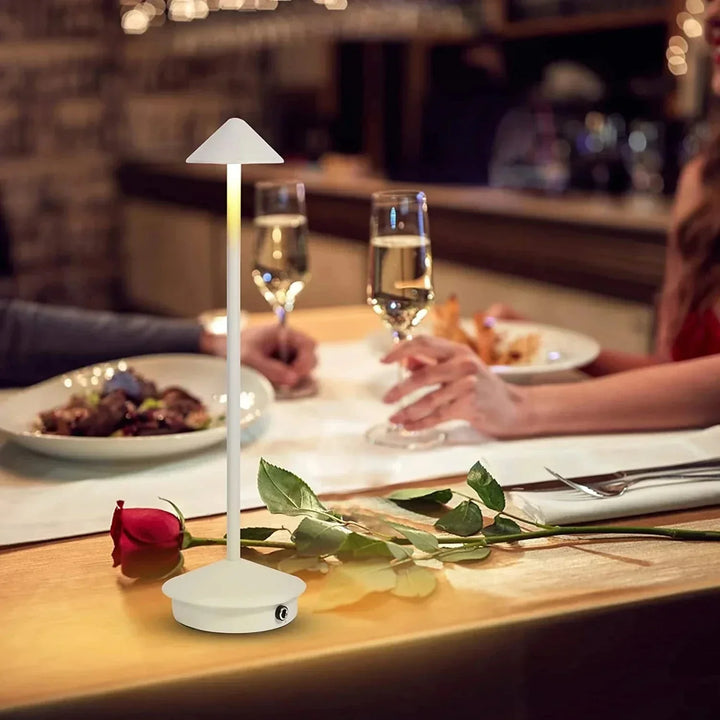 Luvikno | Raderbar Bordlampe Kreativ Spisestue Berøring Led Hotell Bar Kaffe Pina Pro Bordlampe Dekorativ Skrivebordslampe