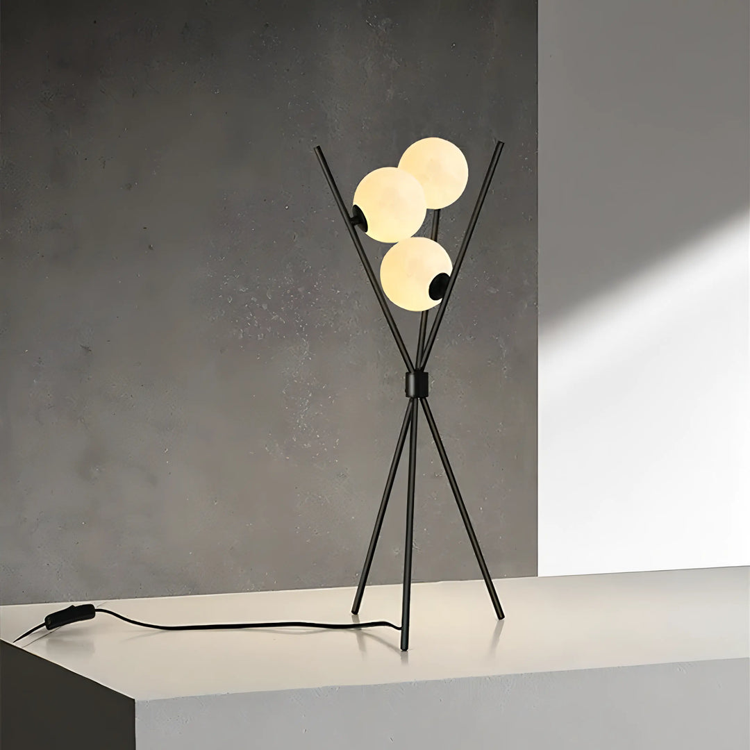Mila - Stilig Minimalistisk Gulvlampe med Måne Design | Luvikno