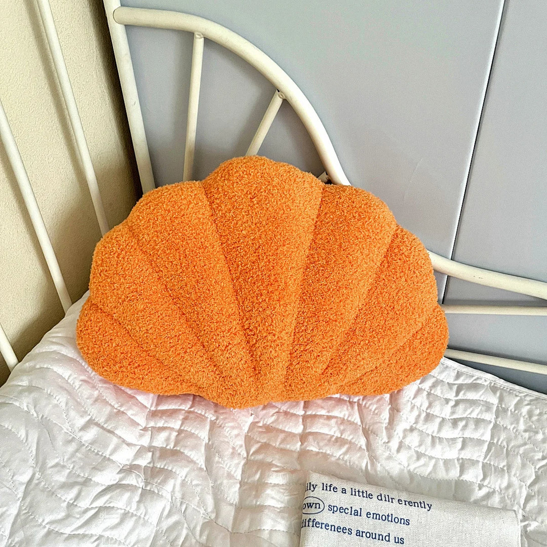 Pastell Shell Pute – Fluffy Bouclé Plush Putekledd | Luvikno