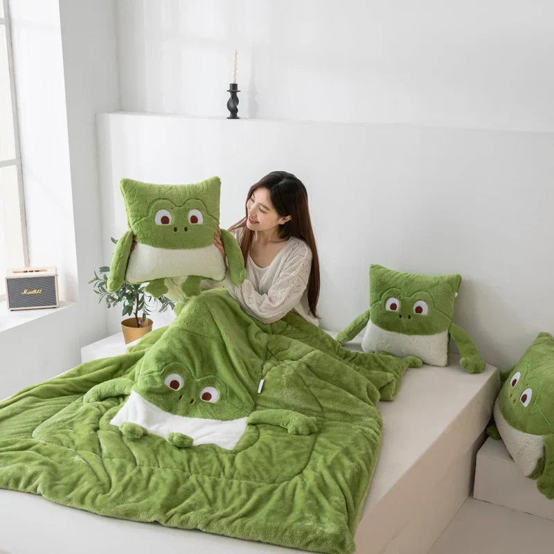 Cozy Dreams Mini Monster Quilted Pillow Luviknoanket | Luvikno