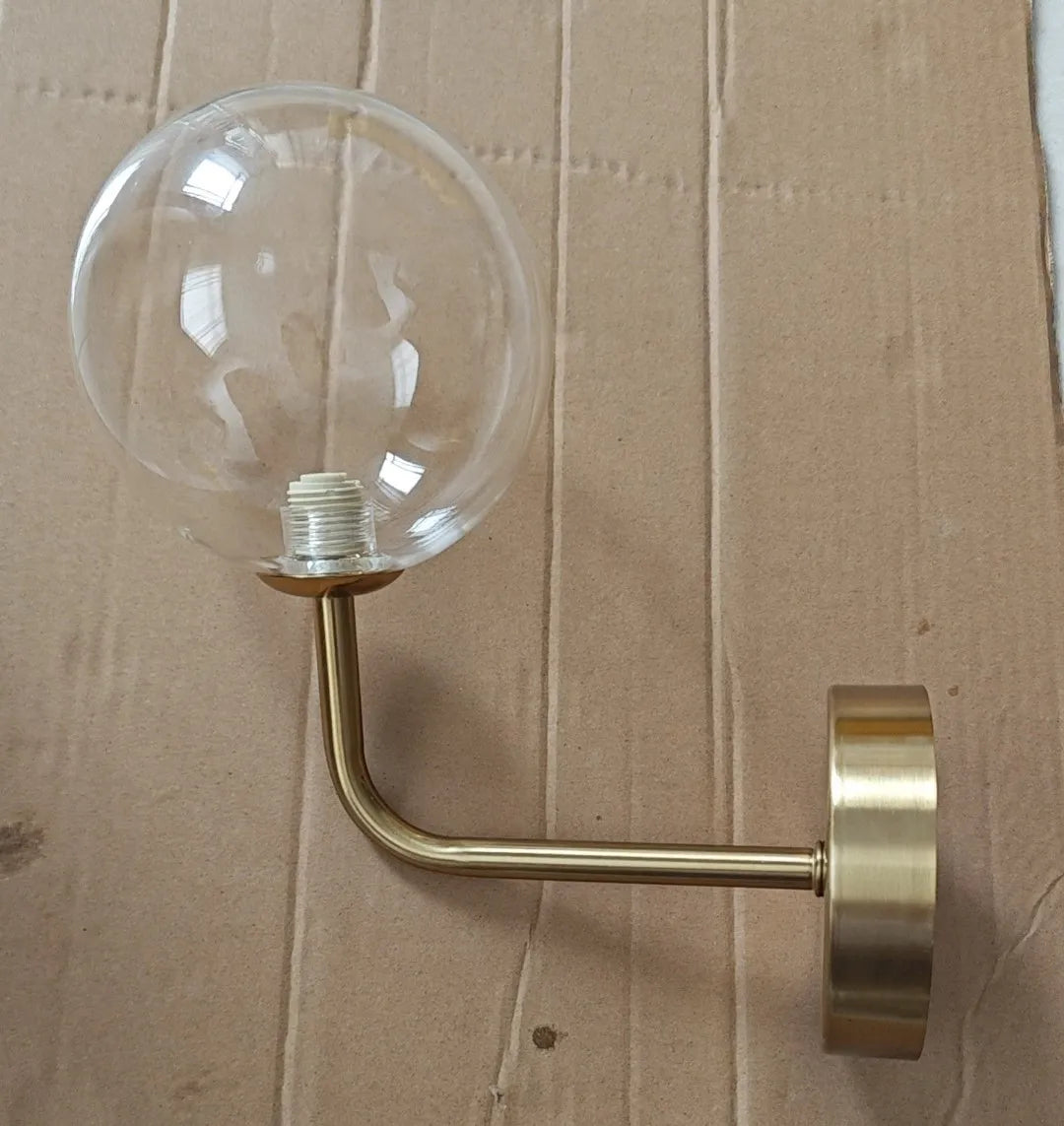 Elegant vegglampe for stilfull belysning | Luvikno