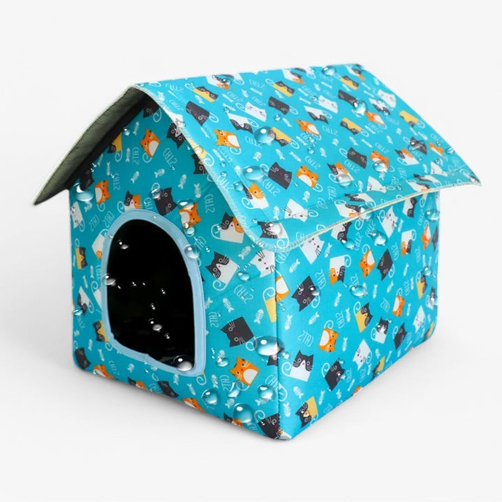 Weatherproof Animal House "CozyNest" for Cats and Small Dogs | Luvikno