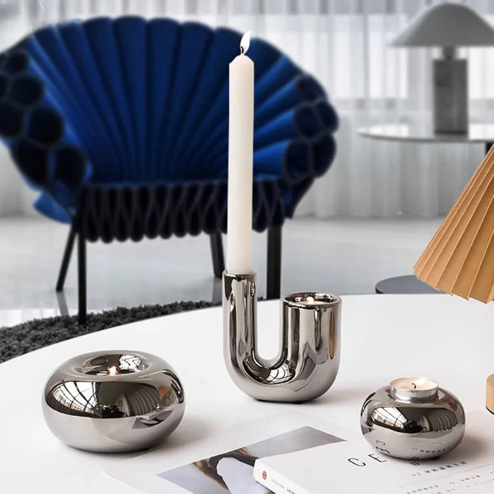 Elegant Sølv Stearinlys Holder med Minimalistisk Design | Luvikno