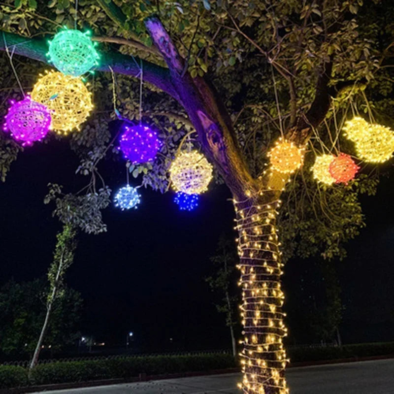 LED Rattan Ball String Lights – Dekorativ utendørs belysning for hager og fester | Luvikno