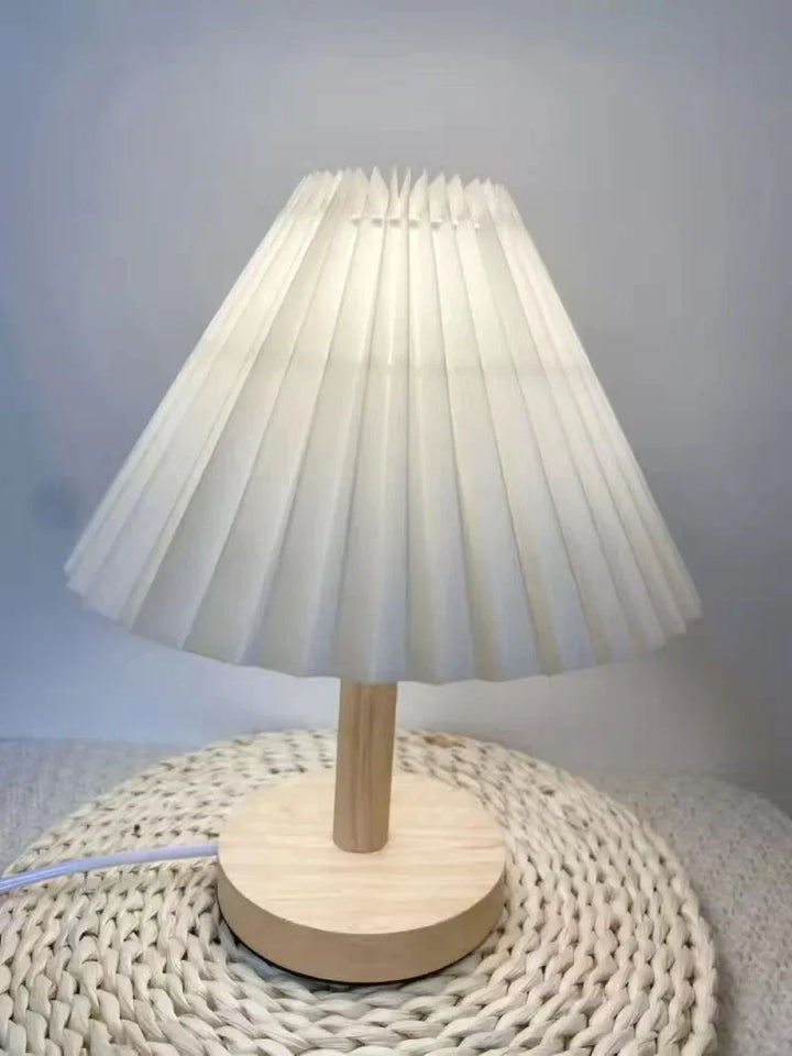 Luvikno | Sammenleggbar Plissebordlampe - Stilfull Sammenleggbar LED Bordlampe for Unik Interiørdesign