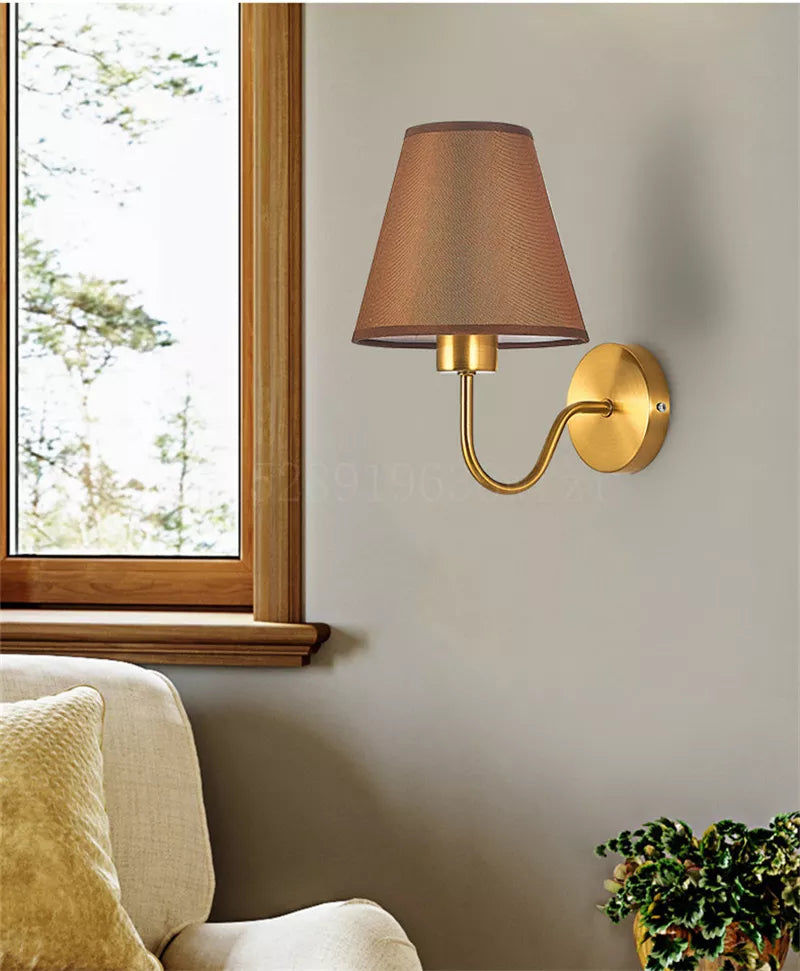 Luvikno | RusticGlow - Vegglampe av Stoff i Amerikansk Stil