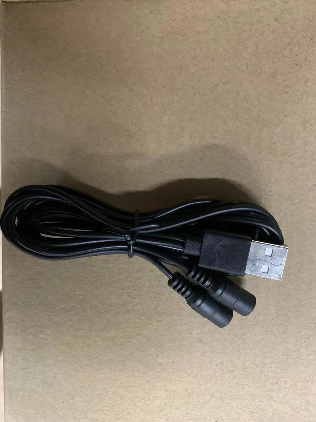 ThermaStep USB Oppvarmede Innesåler | Tilpassbar størrelse 35–46 | Oppladbar & Vaskbar | Karbonfiber Oppvarmingsteknologi | Fotvarmer for vinter & Utendørs Luvikno