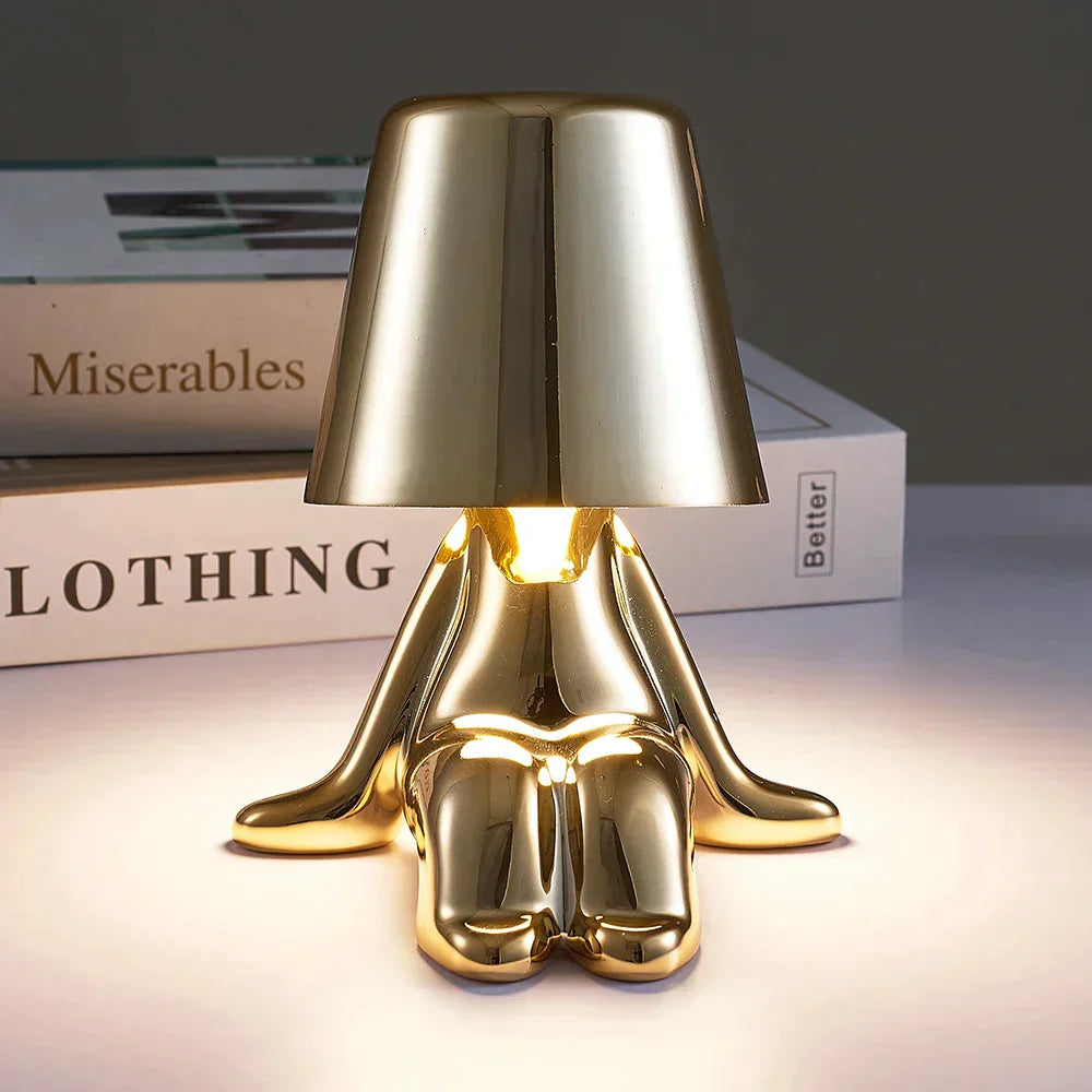 Elegant bordlampe for ditt interiør Luvikno