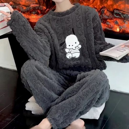 Luvik | Naisten Fleece Pyjamat
