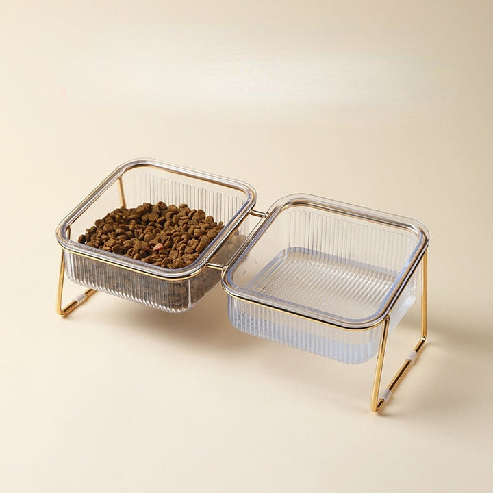 Trendy Feeder for Stylish Animals Luvikno