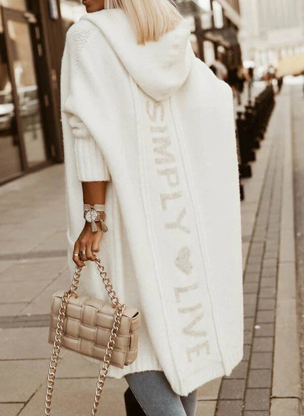 Luvik | Pitkä neuletakki hupparilla