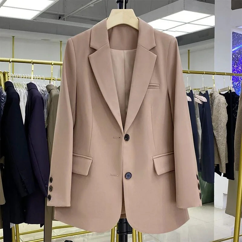 Luvik | Stilig fritidsblazer for kvinner