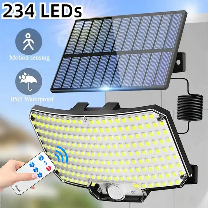 Luvikno | LumaXpert 234 | Solar ute spotlight med bevegelsessensor | 3 lysmoduser og fjernkontroll | IP65 vanntett
