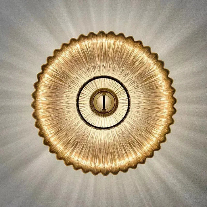 Luvikno | Elegance Glass - Finesse Glass Vegglampe for Elegant Interiørbelysning