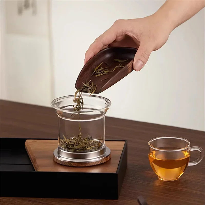Auréa Glass Teapot – Luksus Infuser med Trehåndtak | Luvikno