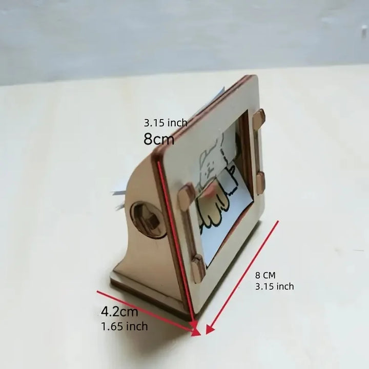 DIY tresjernes håndsvingte animasjonsmaskin skrivebord dekor kit | Luvikno