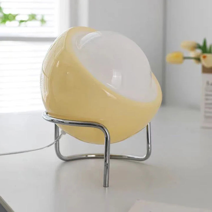 Aurivio Bordlampe | Glass & Rustfritt Stål | Retro-Nordisk Design | LED Nattlys Beige/Oransje | Ø21×H25 cm Luvikno