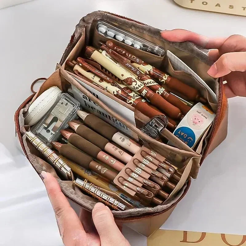 Luvikno | Blyantetui KIDZORA CrystalBag | Gjennomsiktig og Allsidig | 10-lommers design | Stor kapasitet for skole og fritid