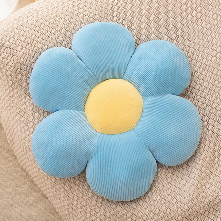 Daisy Plush Cushion | Luvikno