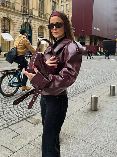 Luvik | Plush Burgund Yliisuva Takki vyöllä