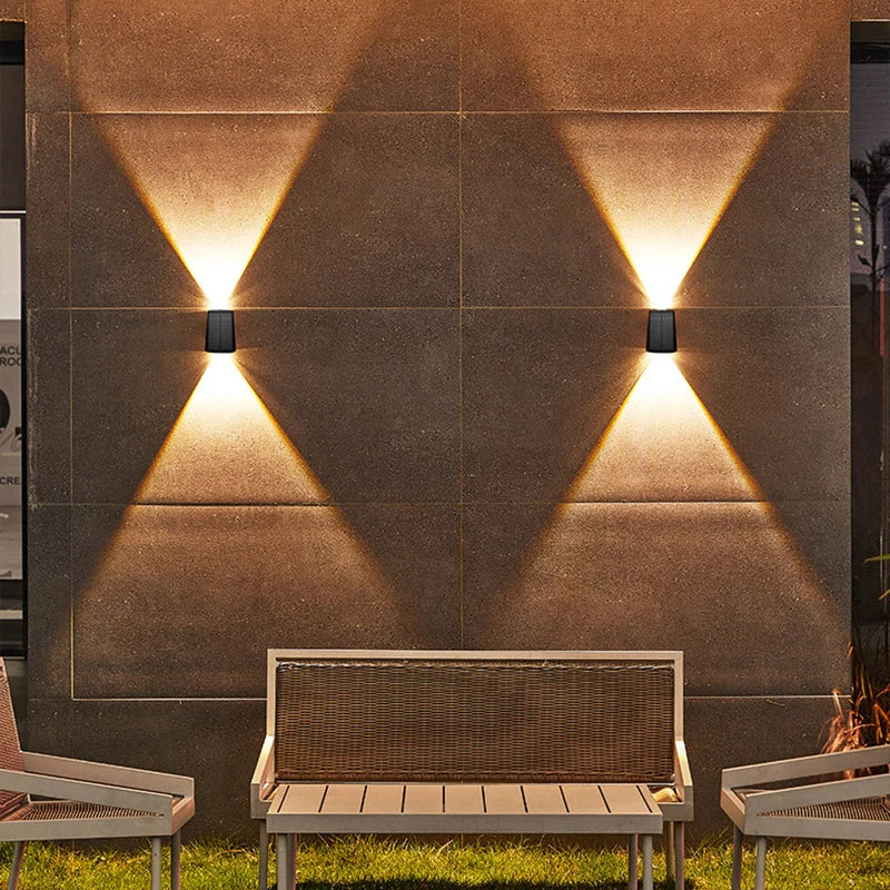 Solar LED Vegglys Luvikno