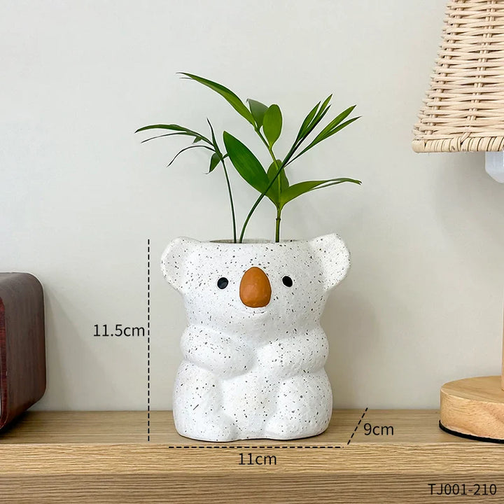 Koalina Koala Plantekrukke | Søt Dekorativ Plantepotte Laget av Harpiks | Mini Vase for Sukulenter & Bonsai | Håndlaget Hage & Hjemmeinnredning Luvikno