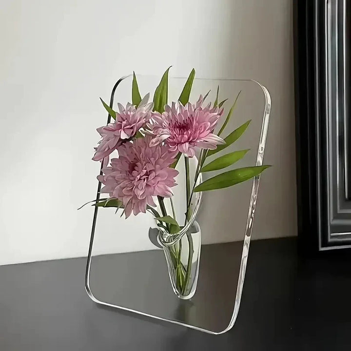 Crystal Flow Innebygd Rørlignende Vase | Luvikno