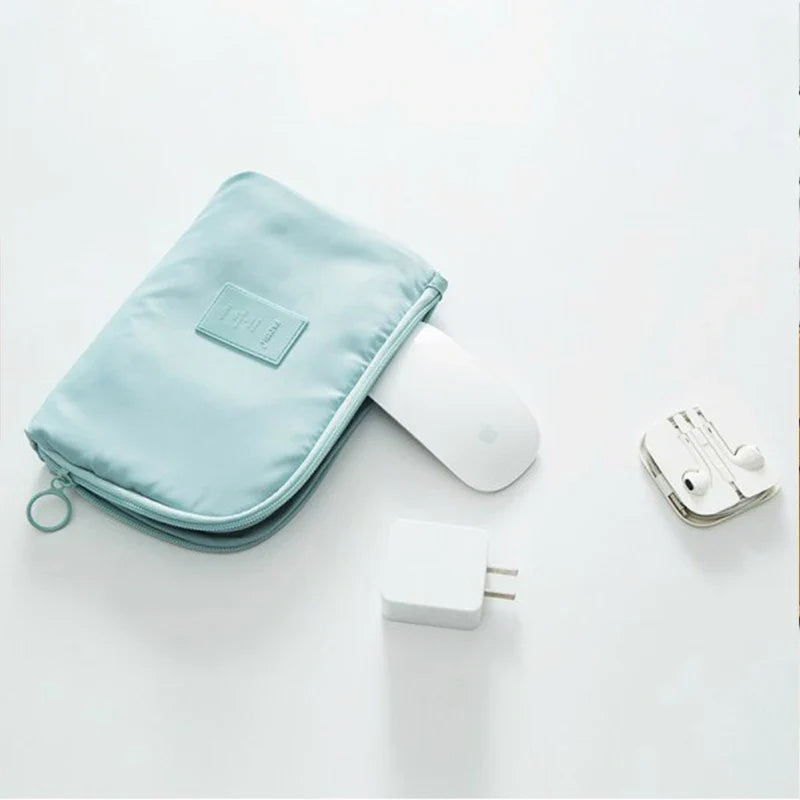 Luvikno | Tech Bag Kabelveske Vanntett | Elektronikk Organisator for Reise | Kompakt & Holdbar | Nylon 23x15cm