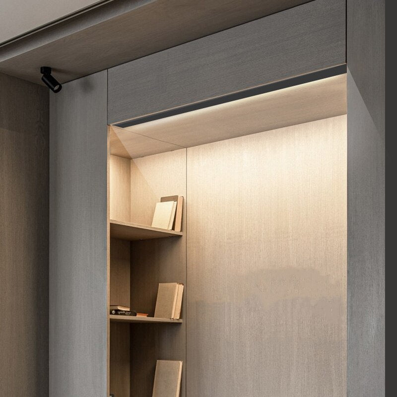 Usynlig overflate aluminium tynn lysplate | Luvikno