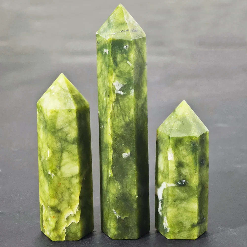 Luvikno | Krystall Obelisk Elaria | Naturlig Stein Healende Stein | For Meditasjon & Reiki | 4–8 cm